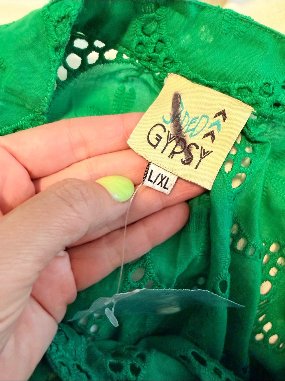 Jaded Gypsy Green Eyelet Button-Front Peplum Blouse - Picture 8 of 9